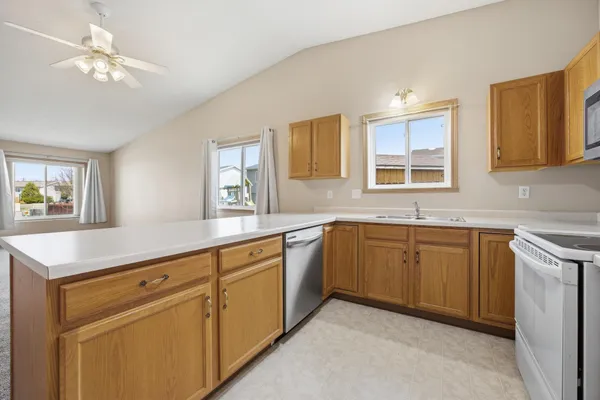 $265,000 | 3413 38th Street South, Moorhead, MN 56560