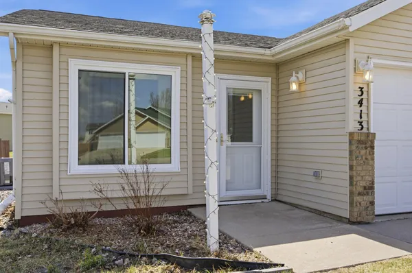 $265,000 | 3413 38th Street South, Moorhead, MN 56560