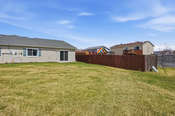 $265,000 | 3413 38th Street South, Moorhead, MN 56560