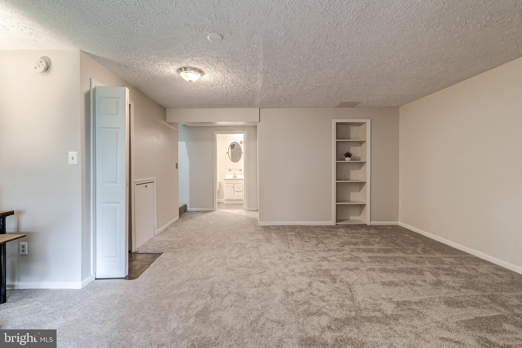 7458 Lone Star Road Lorton, VA 22079 - Photo 24 of 60 Gallery Image 24