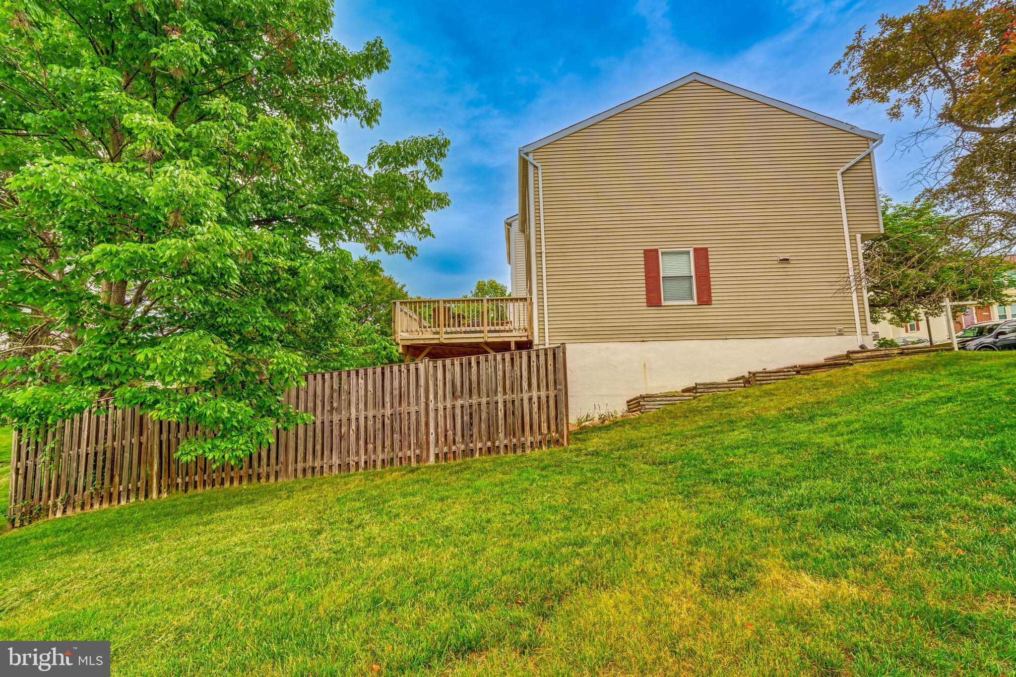 7458 Lone Star Road Lorton, VA 22079 - Photo 6 of 60 Gallery Image 6