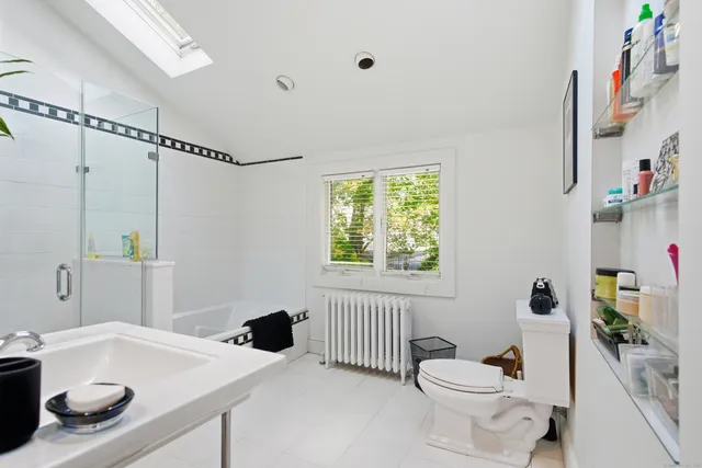 $689,000 | 2345 Park Avenue, Bridgeport, CT 06604