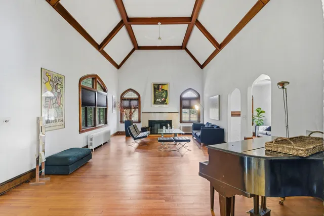 $689,000 | 2345 Park Avenue, Bridgeport, CT 06604