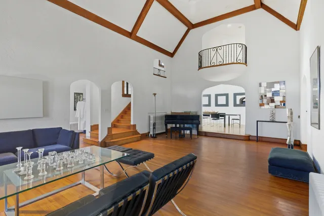 $689,000 | 2345 Park Avenue, Bridgeport, CT 06604