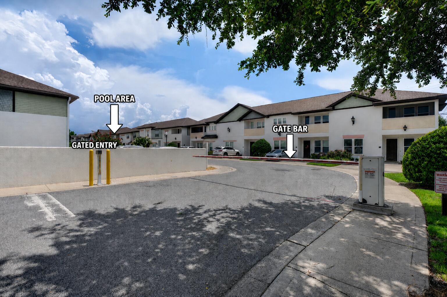 995 Airport Road, Unit 1 Destin, FL 32541 - Photo 7 of 62 Gate Entry - Pool Area Locale