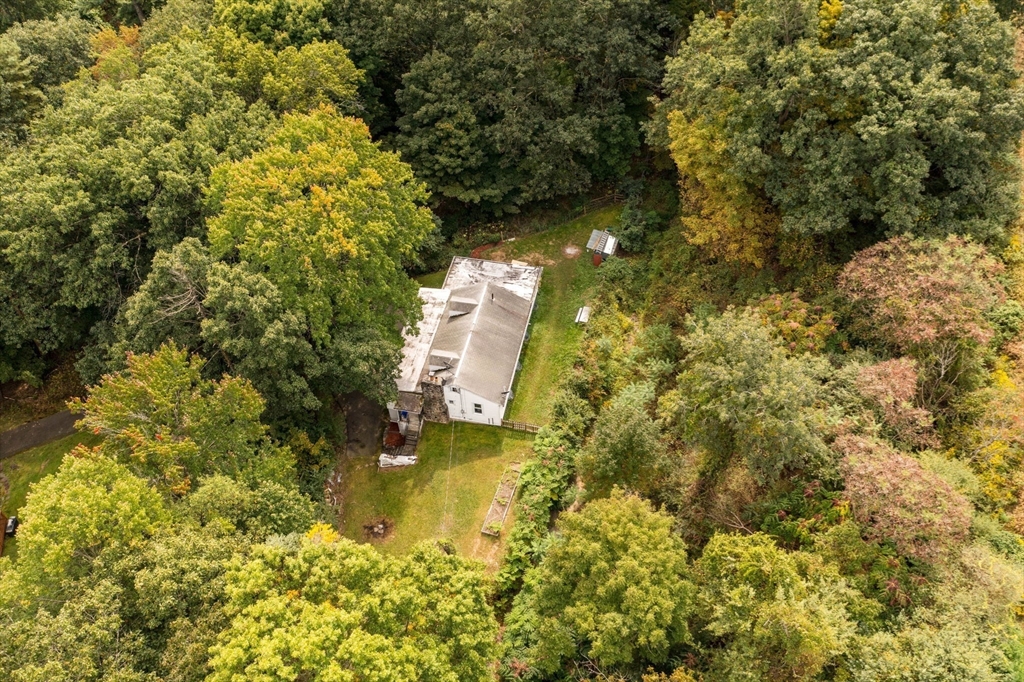 72 Reservation Road Holyoke, MA 01040 - Photo 3 of 35 Gallery Image 3