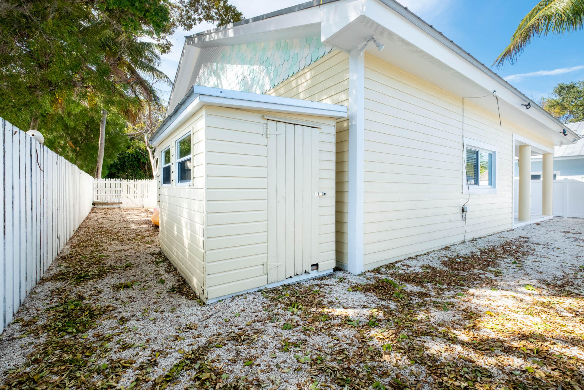 118 1st Street Key Largo, FL 33037 - Photo 21 of 25 a view of a house with a backyard