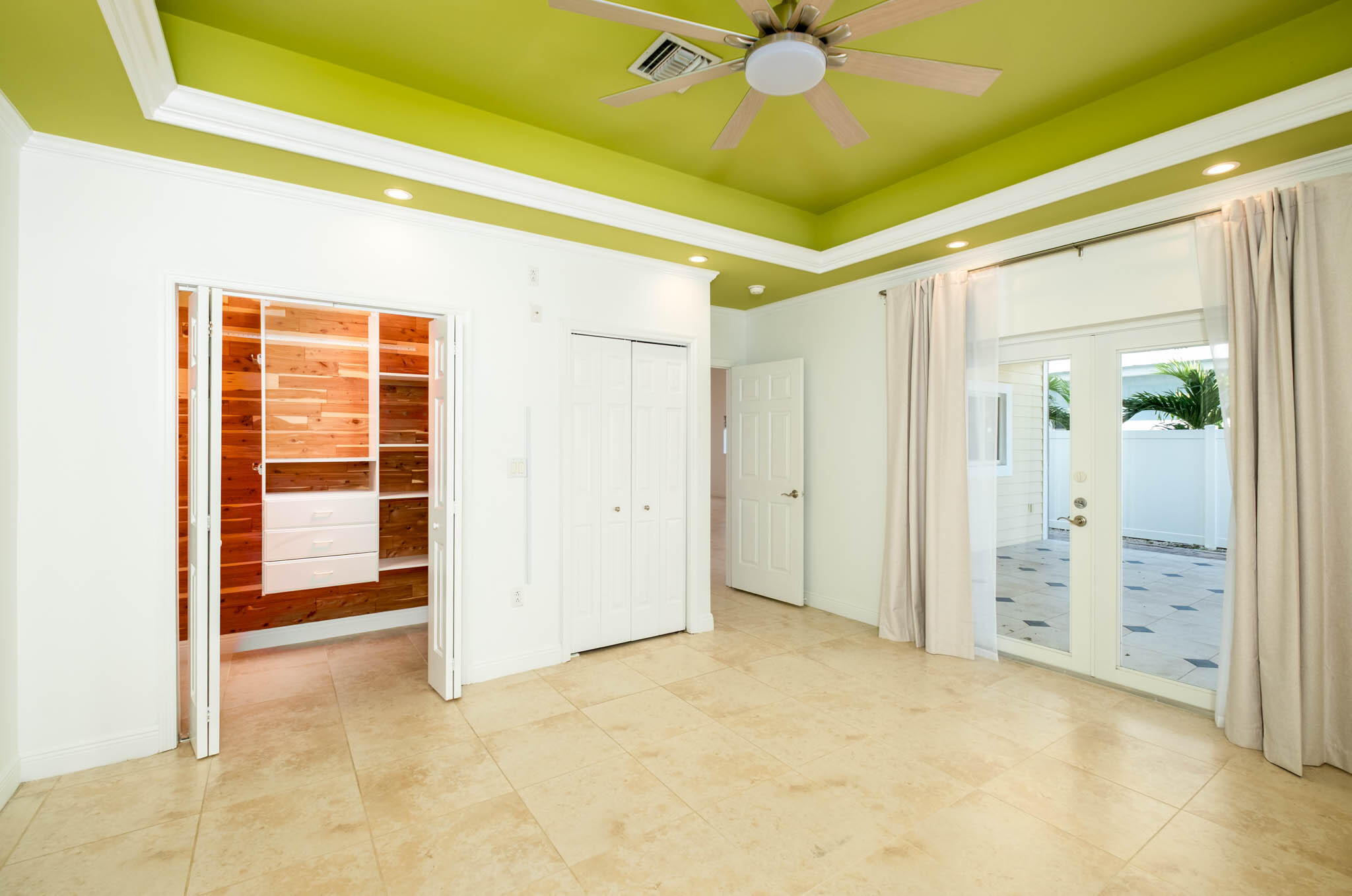 118 1st Street Key Largo, FL 33037 - Photo 9 of 25 a view of an empty room