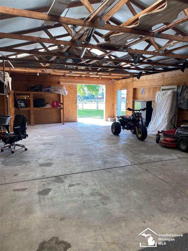 3606 Heiss Road Monroe, MI 48162 - Photo 4 of 28
