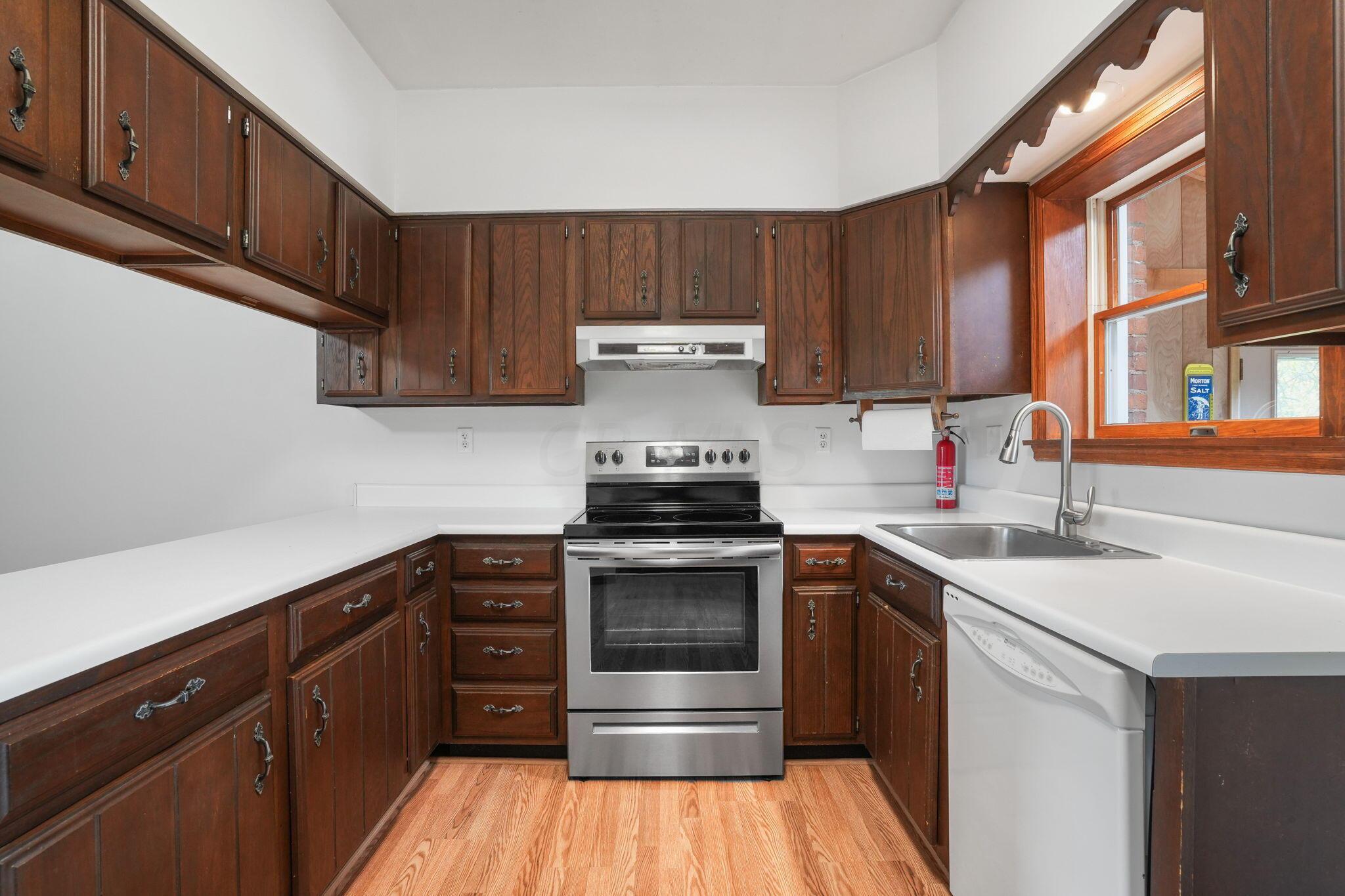 4020 Horseshoe Road Delaware, OH 43015 - Photo 9 of 34 SS Range