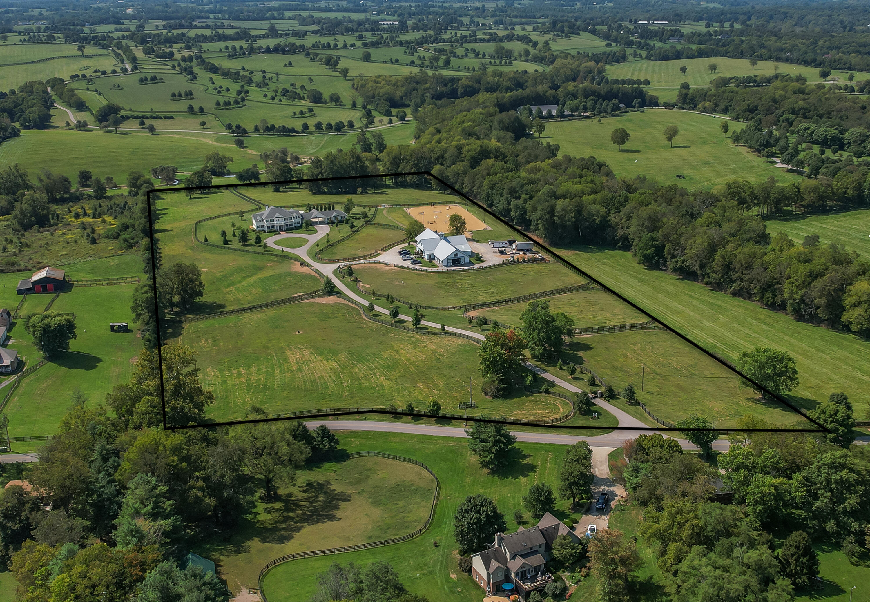 3038 Walnut Hill Road Lexington, KY 40515 - Photo 117 of 125 aDJI_0756