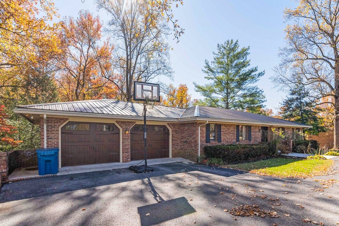 589 Powers Road Manchester, TN 37355 - Photo 2 of 52 Gallery Image 2