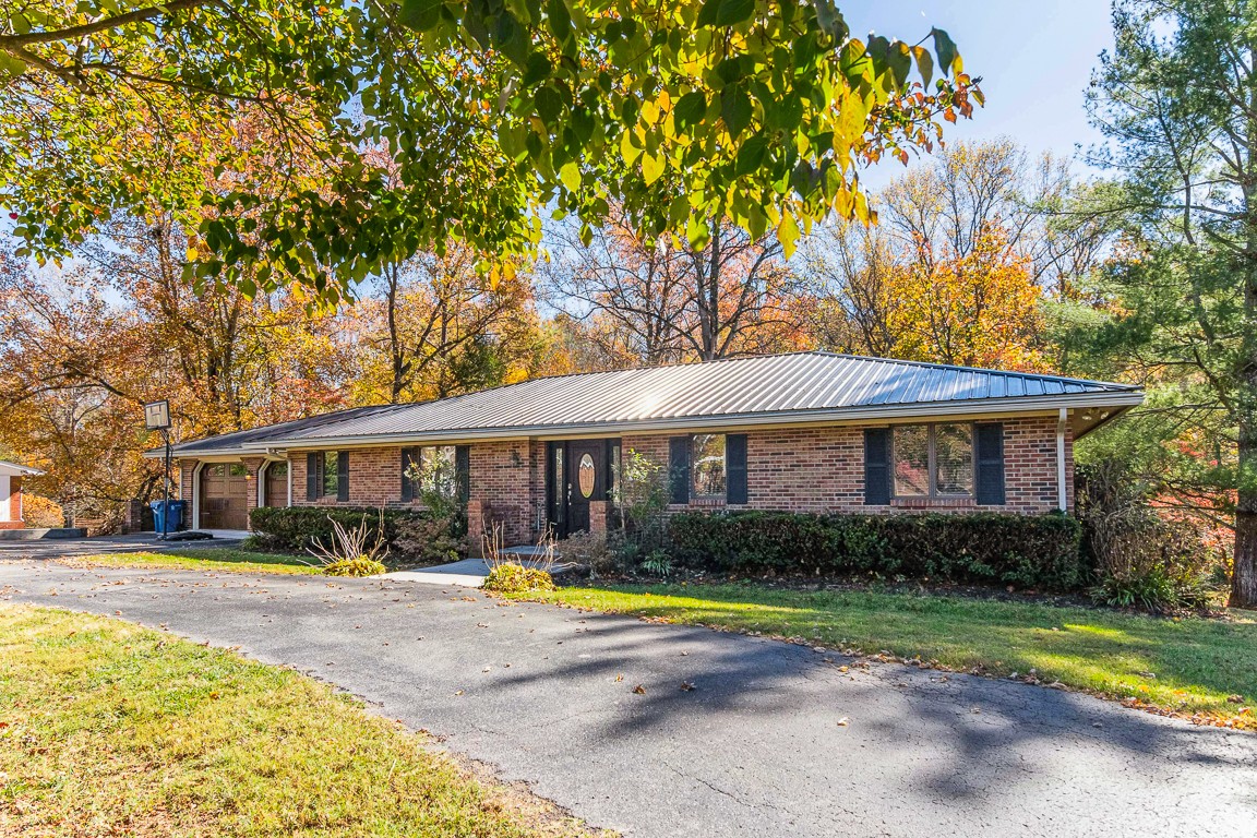 589 Powers Road Manchester, TN 37355 - Photo 4 of 52 Gallery Image 4