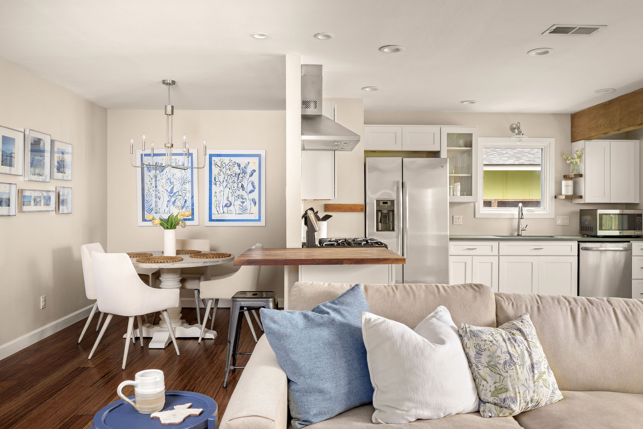 6107 Harwin Lane Austin, TX 78745 - Photo 10 of 27