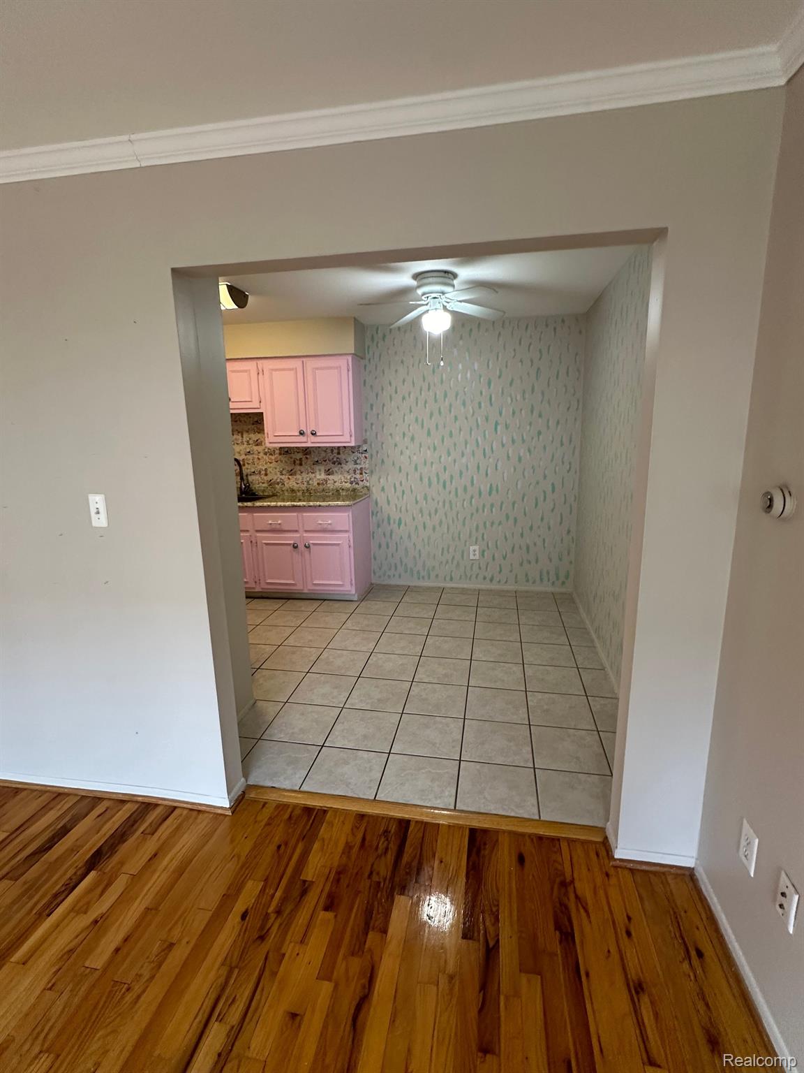 813 West Maple Road Troy, MI 48084 - Photo 9 of 10 Gallery Image 9