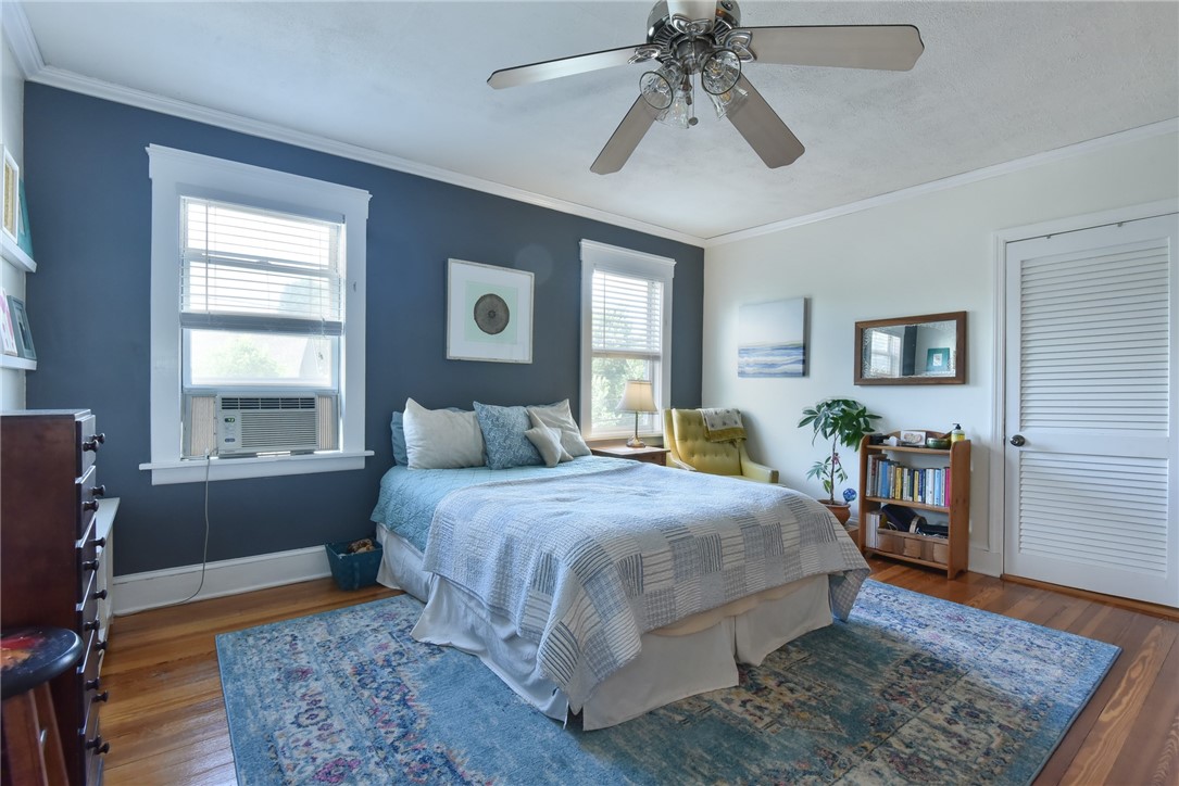 136 Rounds Avenue Providence, RI 02907 - Photo 20 of 37