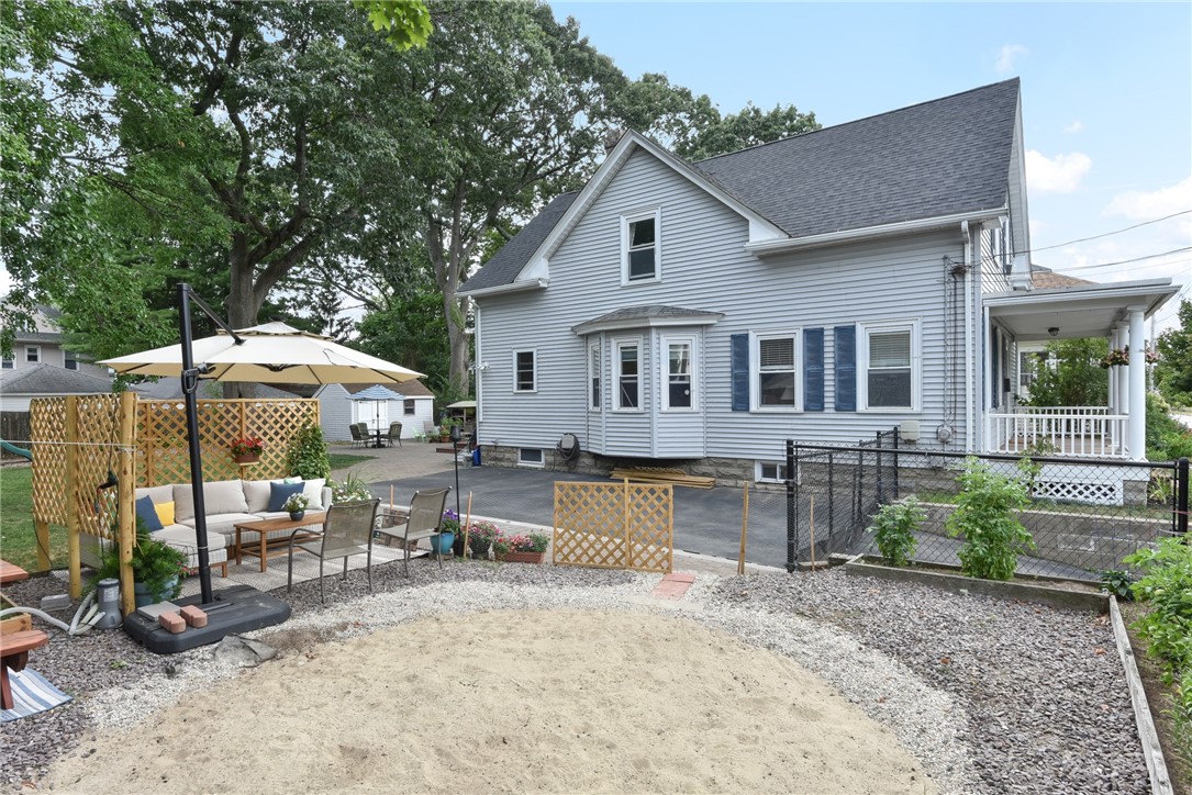136 Rounds Avenue Providence, RI 02907 - Photo 33 of 37