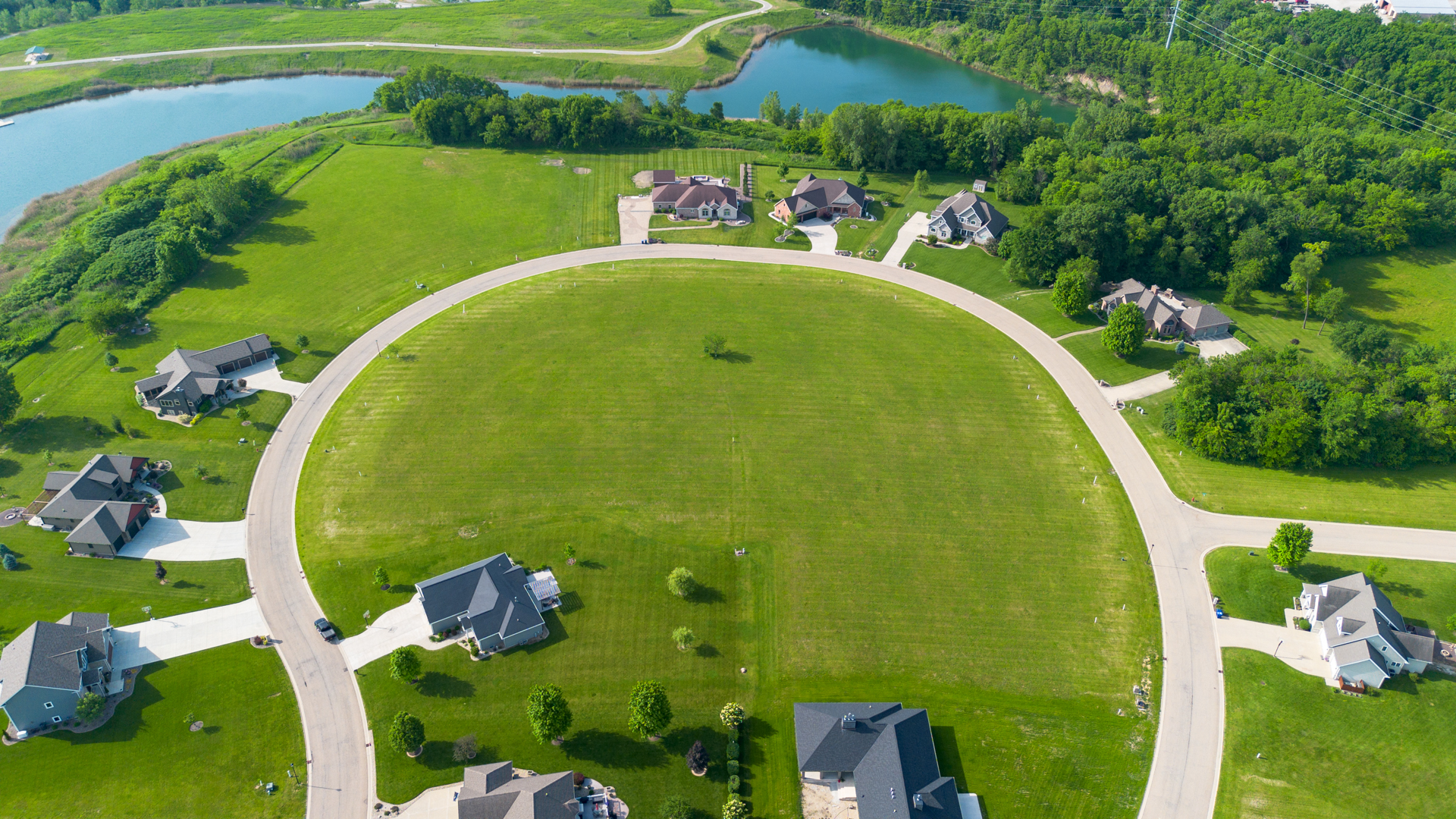 Lot 38 Vermilionvue Trace LaSalle, IL 61301 - Photo 5 of 27 a view of a swimming pool with a yard and plants