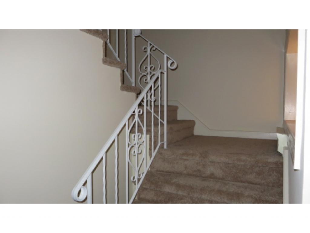 7 Pine Grove Road, Unit 7 Exeter, NH 03833 - Photo 6 of 10