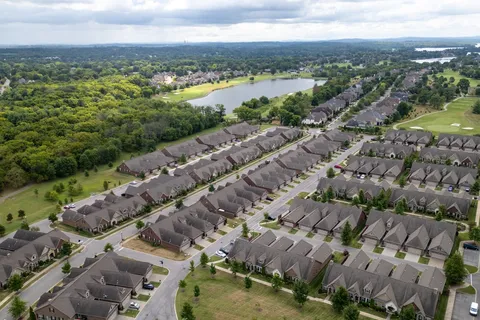 $469,000 | 240 Glennister Court, Gallatin, TN 37066