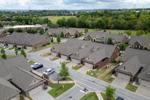 $469,000 | 240 Glennister Court, Gallatin, TN 37066