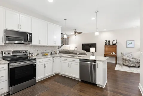 $469,000 | 240 Glennister Court, Gallatin, TN 37066