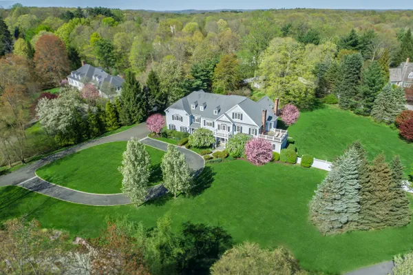 $2,741,750 | 134 Nod Road, Ridgefield, CT 06877
