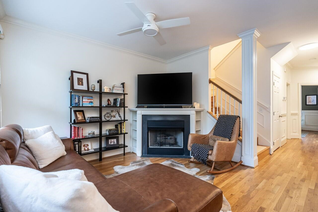 1802 Saluda Court Raleigh, NC 27608 - Photo 14 of 22 Family Room