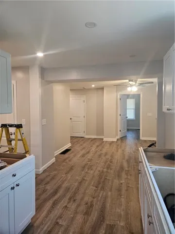 $2,200 | 83 John Street, Westerly, RI 02891