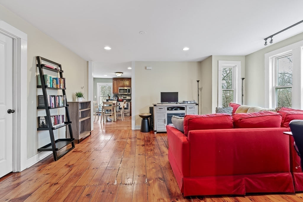 78 Main Street Upton, MA 01568 - Photo 23 of 35