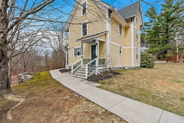 $714,900 | 78 Main Street, Upton, MA 01568