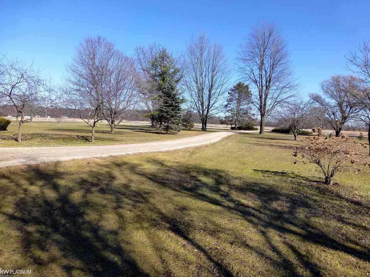 1928 Stoddard Road Richmond, MI 48062 - Photo 35 of 48