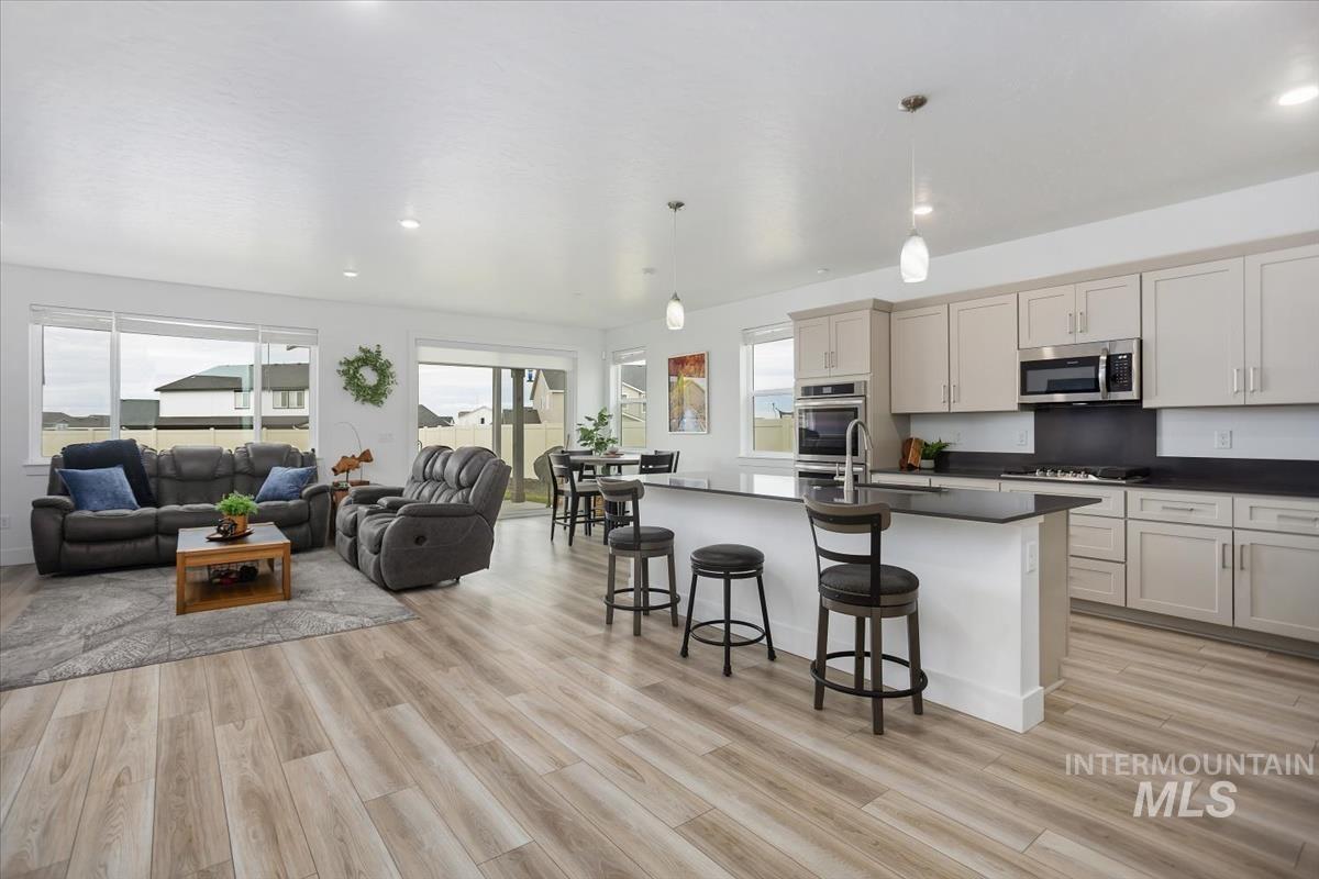 3769 South Angel Falls Way Nampa, ID 83686 - Photo 11 of 44