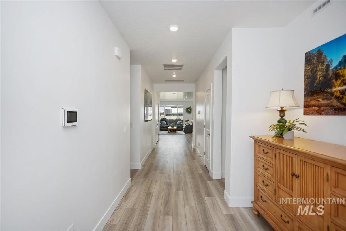 3769 South Angel Falls Way Nampa, ID 83686 - Photo 3 of 44