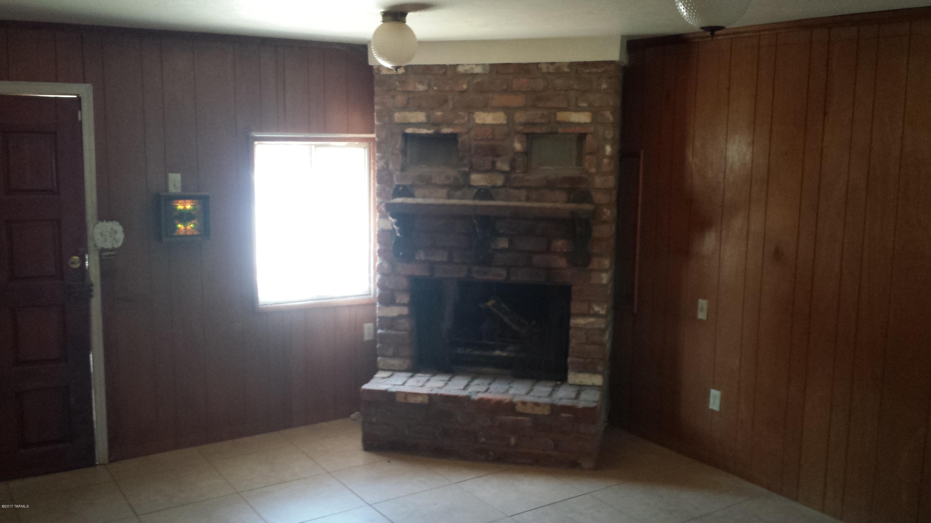 3056 West Curtis Road Tucson, AZ 85705 - Photo 9 of 10