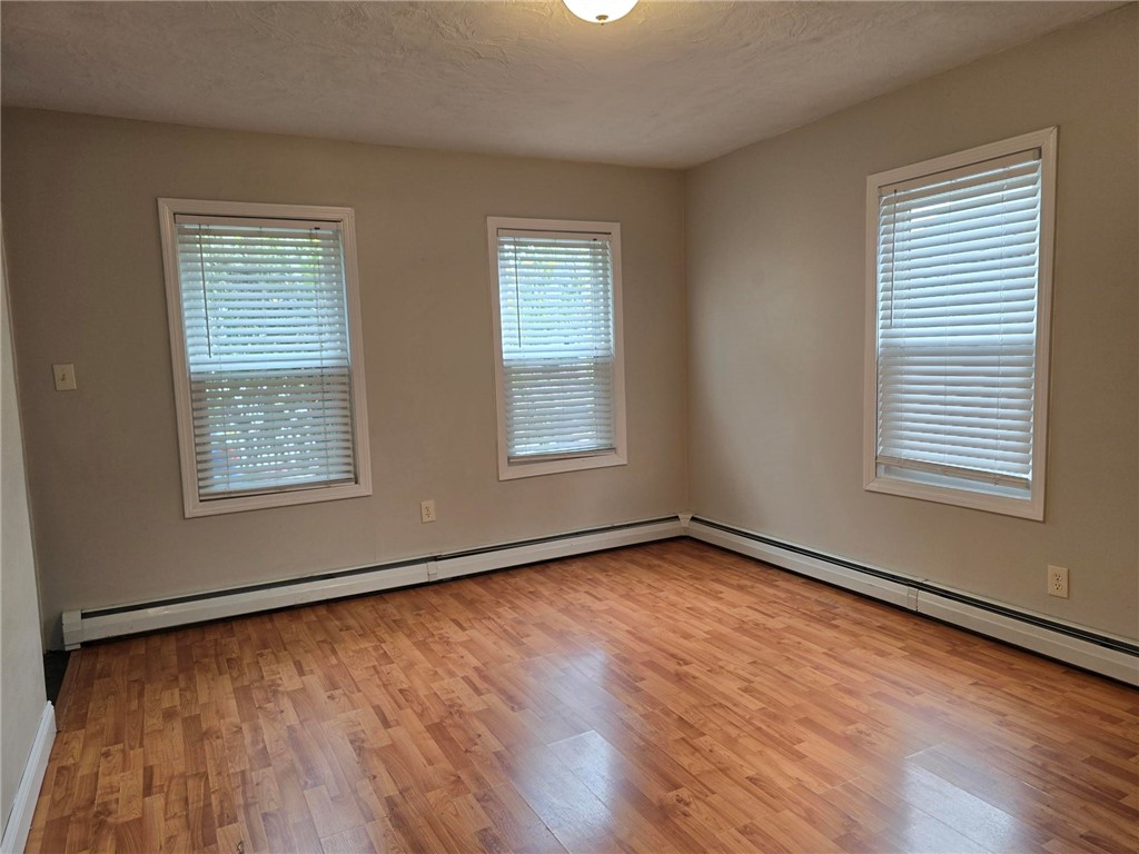 4 Union Street Coventry, RI 02816 - Photo 5 of 14 Gallery Image 5