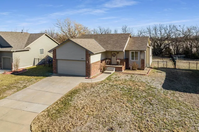$285,000 | 2522 North Fieldstone Street, Andover, KS 67002