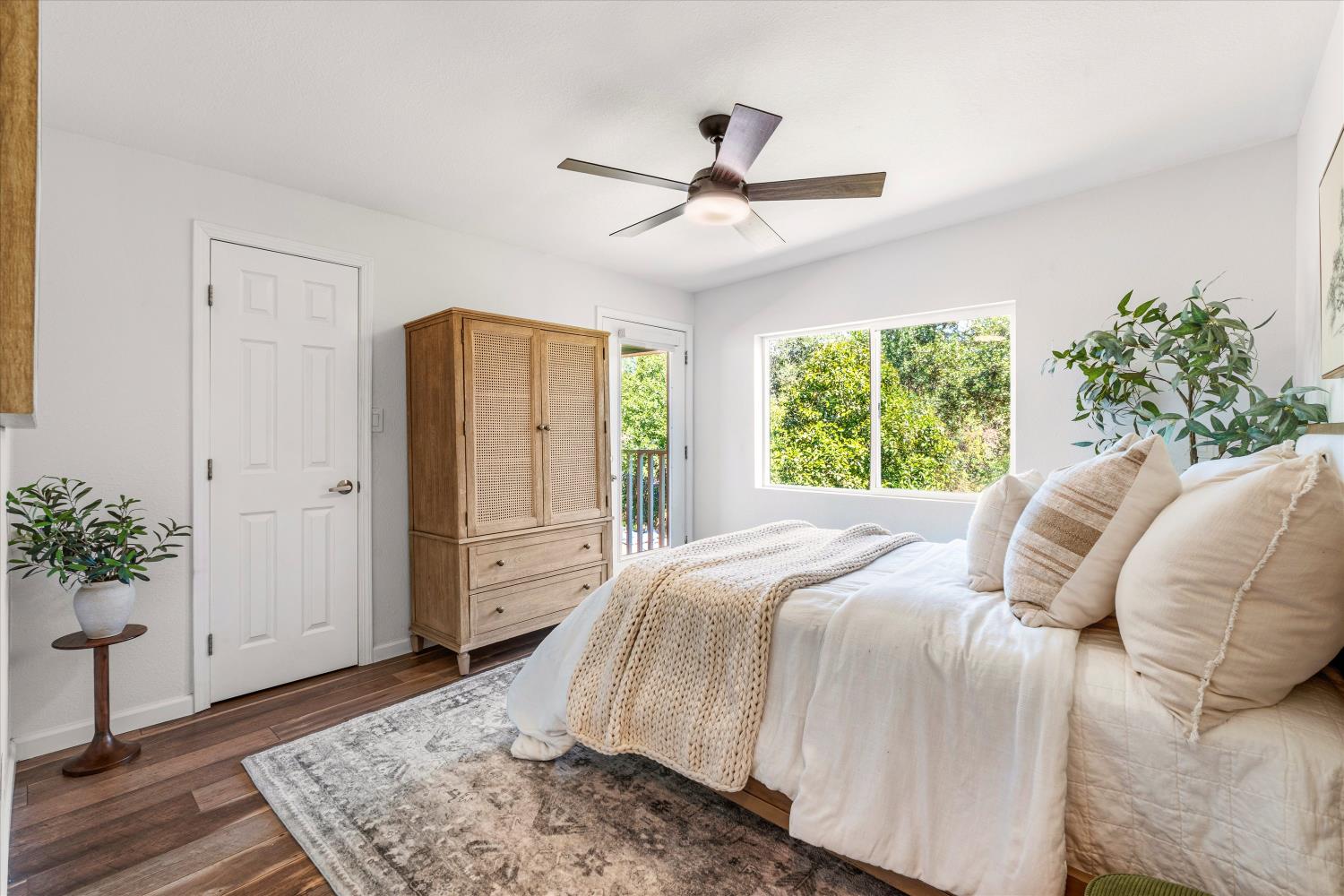 1335 Merry Knoll Road Auburn, CA 95603 - Photo 9 of 46 Primary house - upstairs bedroom #2