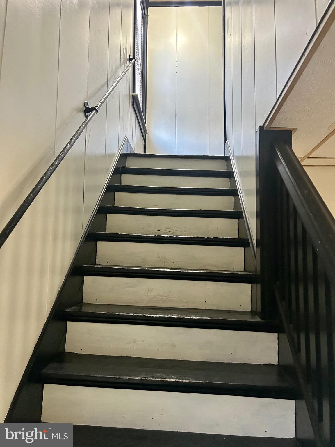 221 Main Street Tremont, PA 17981 - Photo 12 of 34