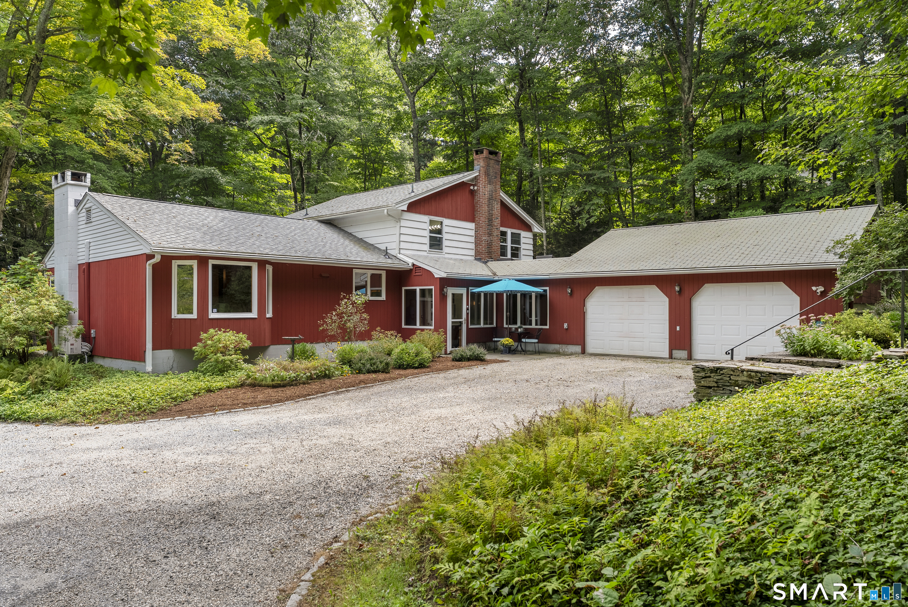 43 Goose Hill Road Chester, CT 06412 - Photo 8 of 39 Gallery Image 8