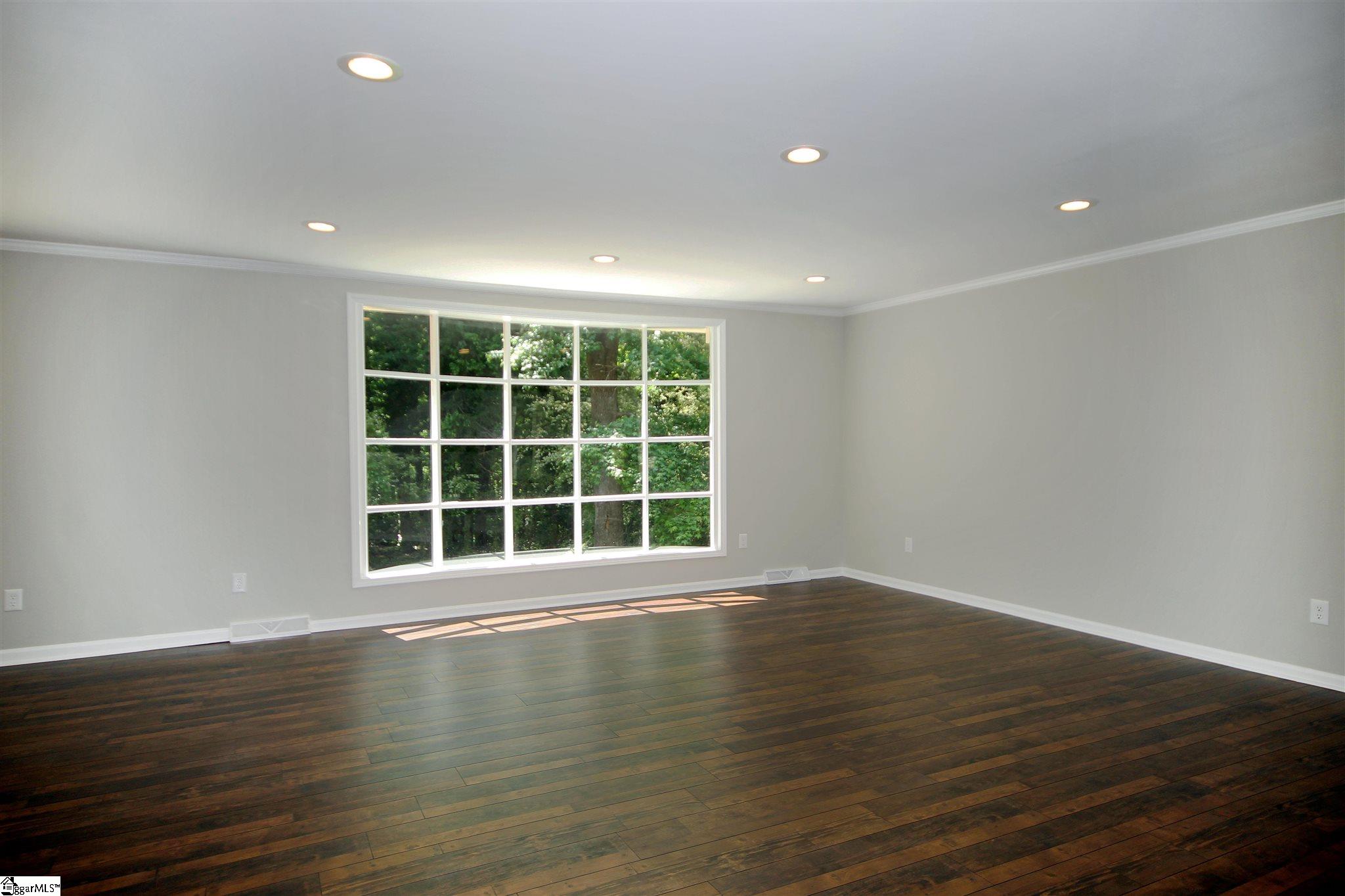 35 Carolina Way Fountain Inn, SC 29644 - Photo 4 of 28