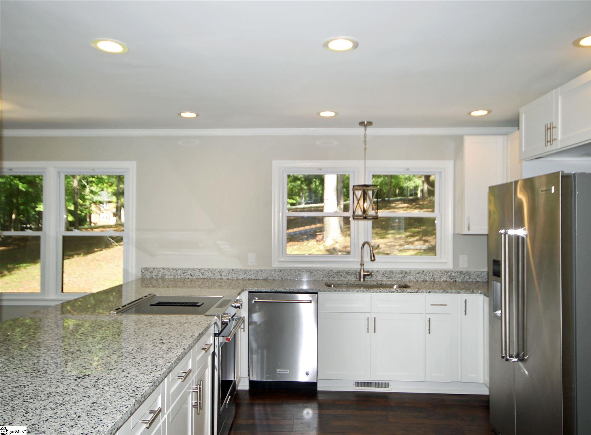 35 Carolina Way Fountain Inn, SC 29644 - Photo 9 of 28