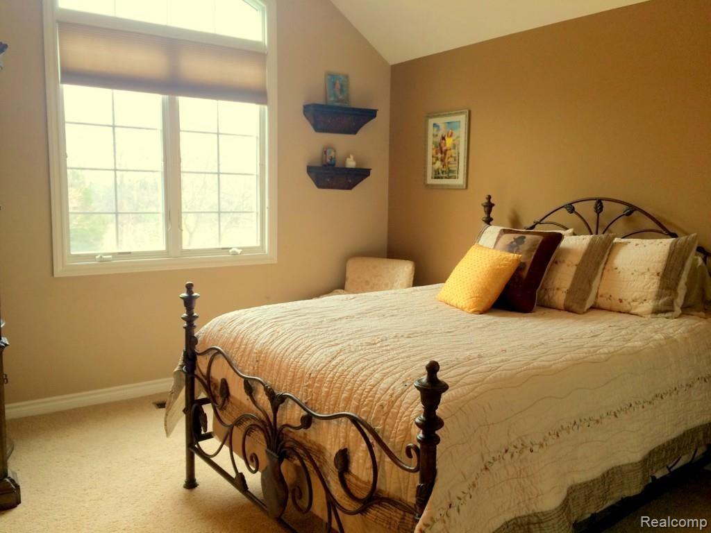 2515 Pingree Road Howell, MI 48843 - Photo 18 of 42 IMG_3794.jpg