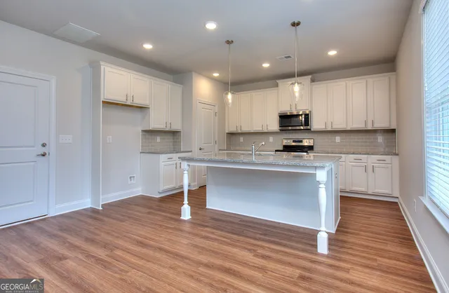 $412,429 | 497 Lawson Drive, Unit 27, Mansfield, GA 30055