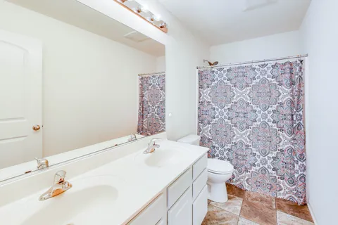 $425,000 | 1749 Serenity Court, Antioch, IL 60002