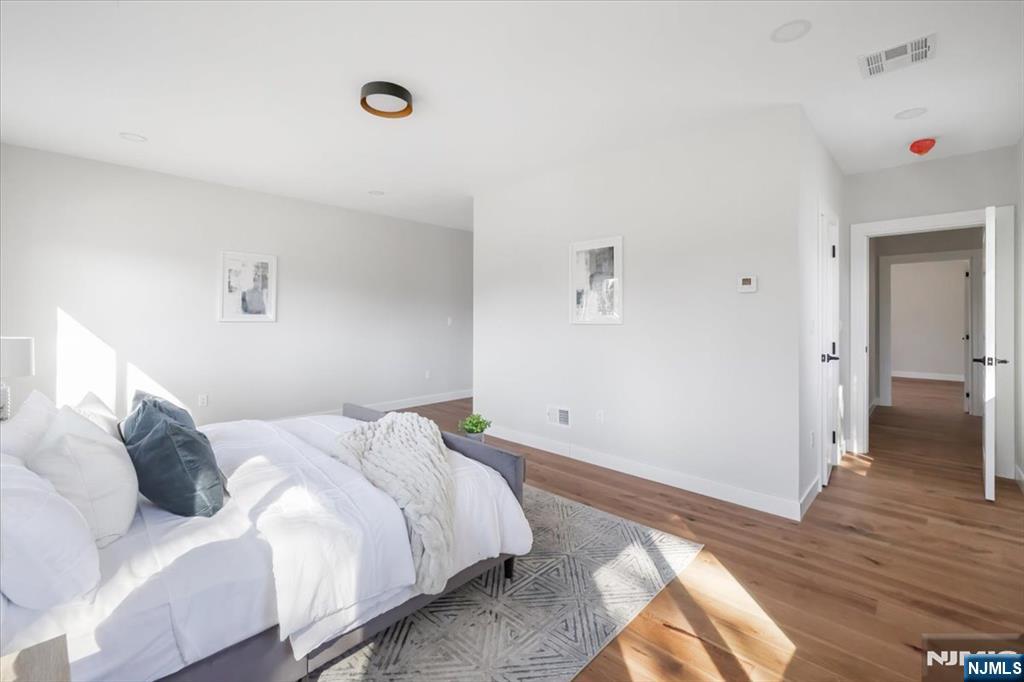 27 Sullivan Drive Emerson, NJ 07630 - Photo 23 of 47