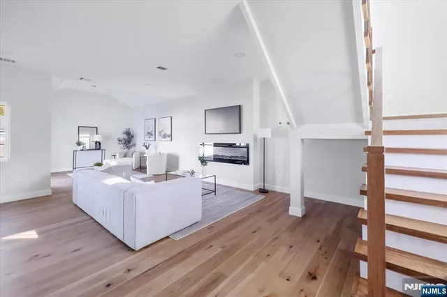 $1,185,000 | 27 Sullivan Drive, Emerson, NJ 07630