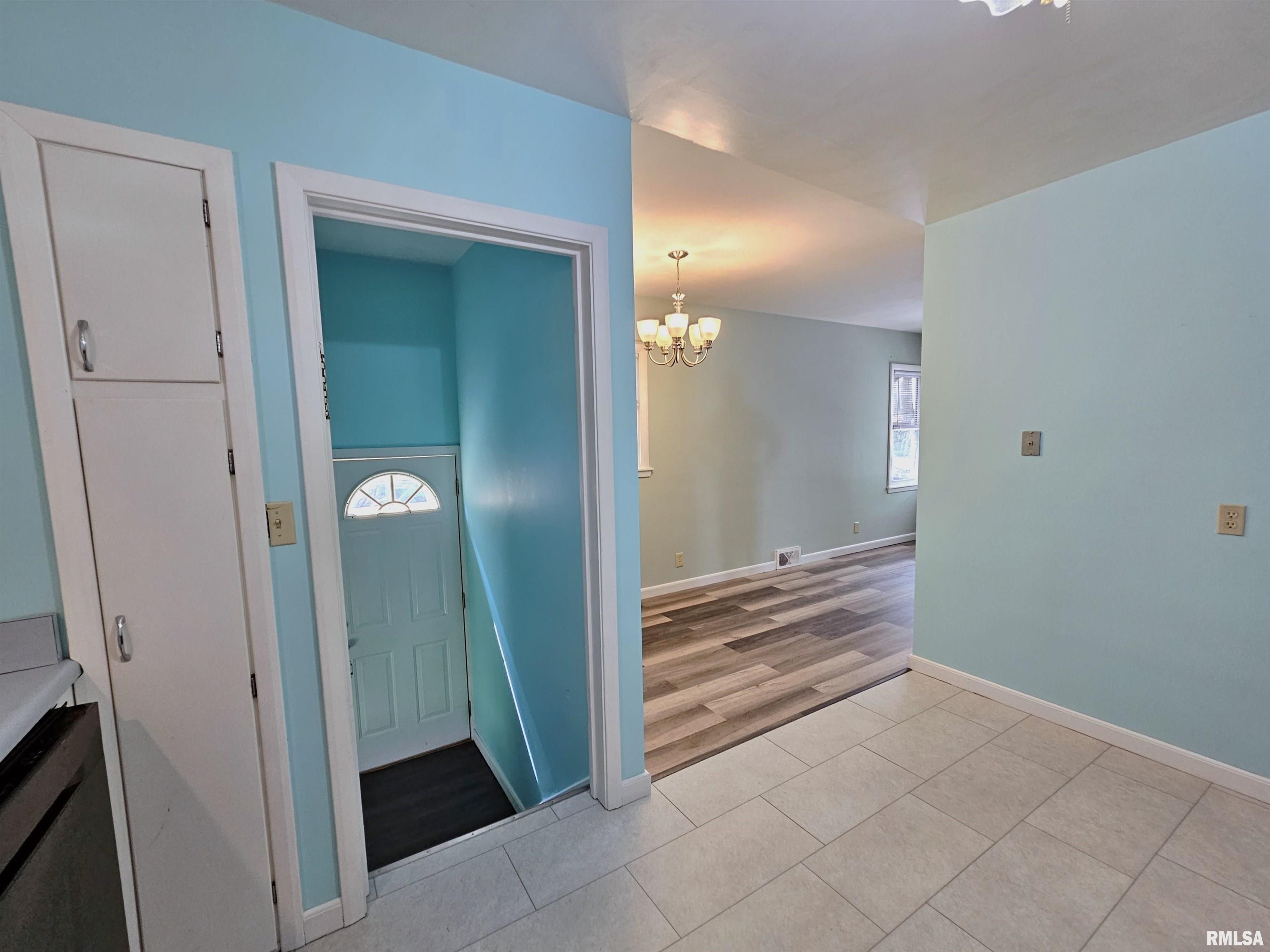 728 Osburn Avenue Springfield, IL 62702 - Photo 15 of 19