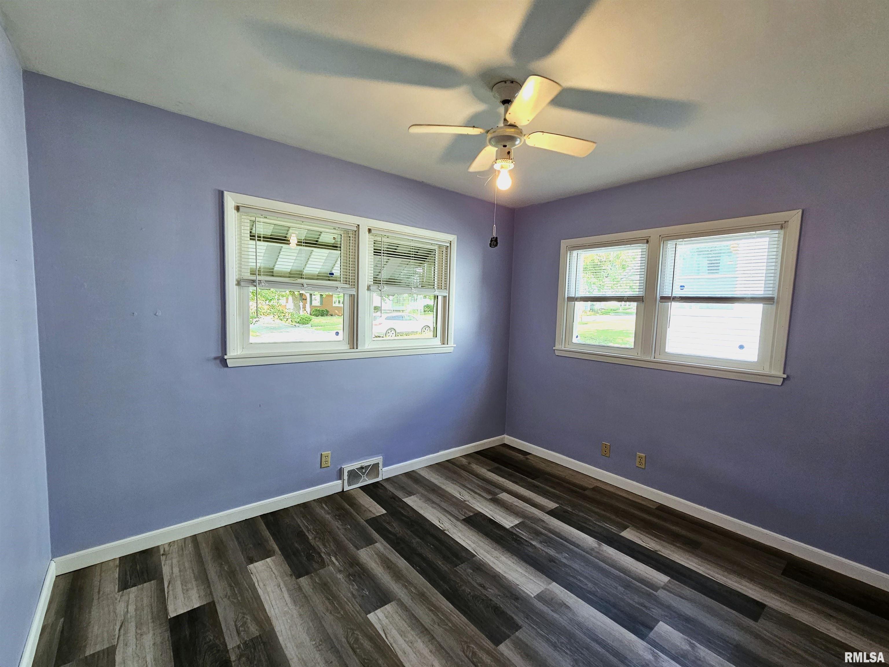 728 Osburn Avenue Springfield, IL 62702 - Photo 6 of 19