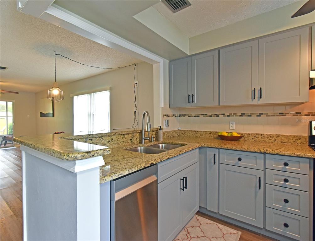 3683 Trophy Boulevard New Port Richey, FL 34655 - Photo 8 of 31